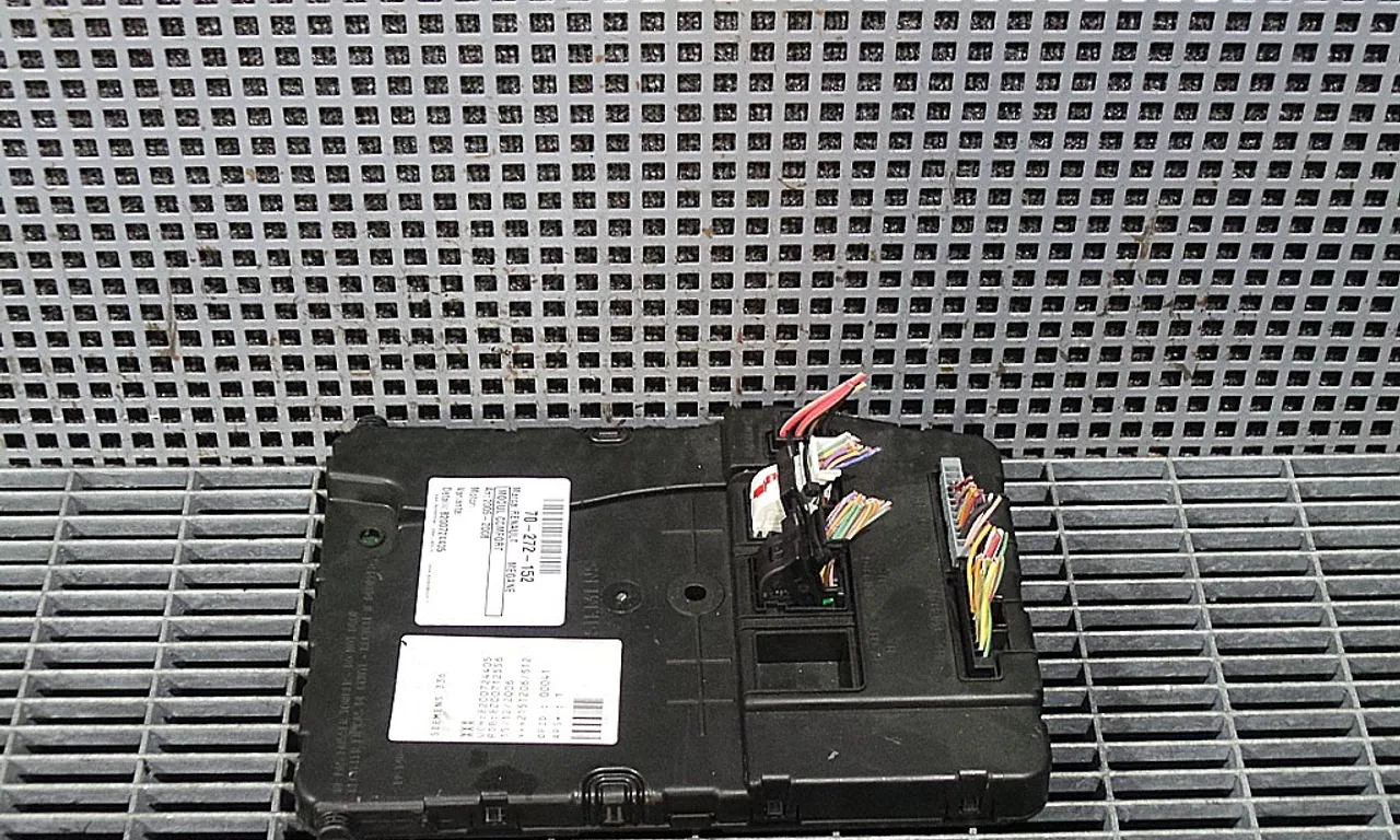 MODUL CONFORT RENAULT MEGANE II 2001-2012