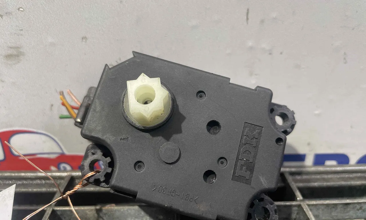 MOTORAS CLAPETA INCALZIRE RENAULT MEGANE II 2001-2012