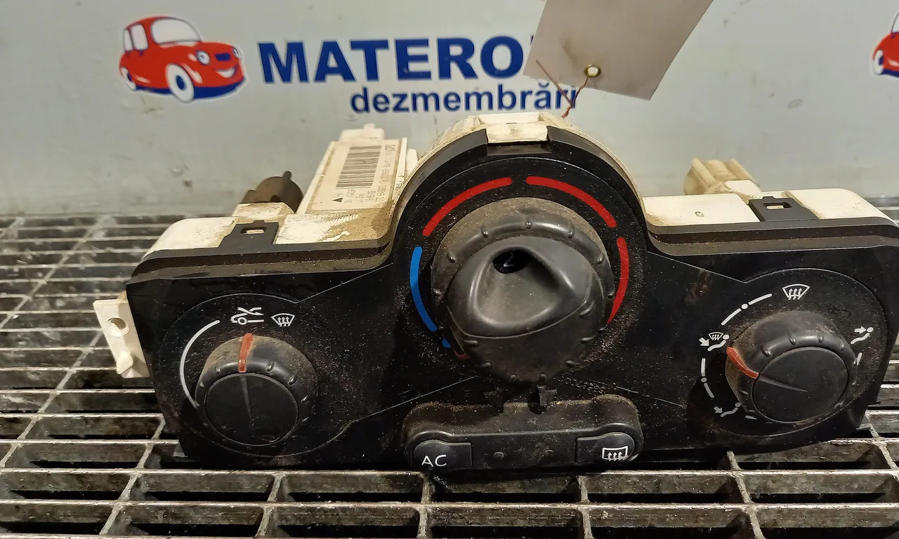 TABLOU COMANDA INCALZIRE RENAULT MEGANE II 2001-2012