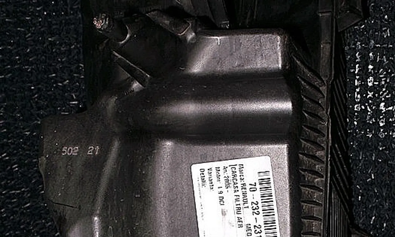 CARCASA FILTRU AER RENAULT MEGANE II 2001-2012
