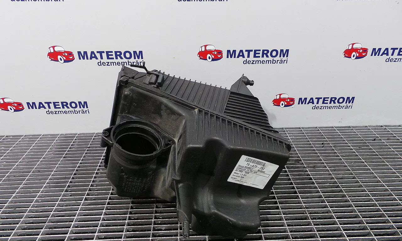 CARCASA FILTRU AER RENAULT MEGANE II 2001-2012