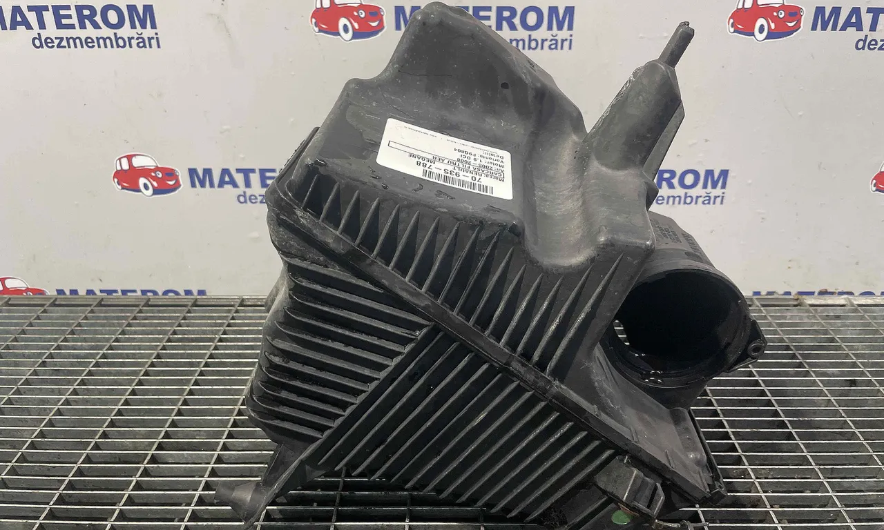 CARCASA FILTRU AER RENAULT MEGANE II 2001-2012