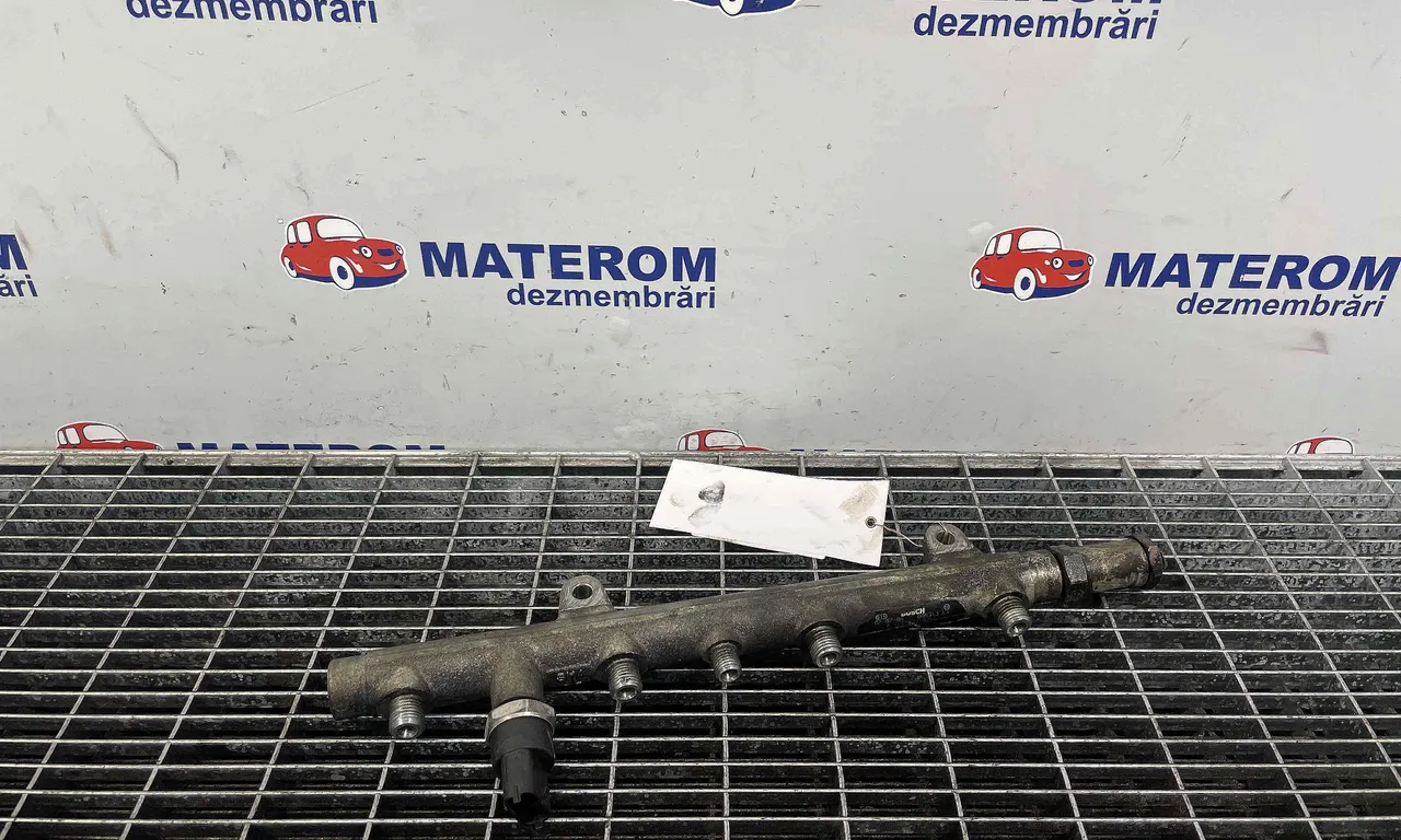 RAMPA INJECTIE RENAULT MEGANE II 2001-2012