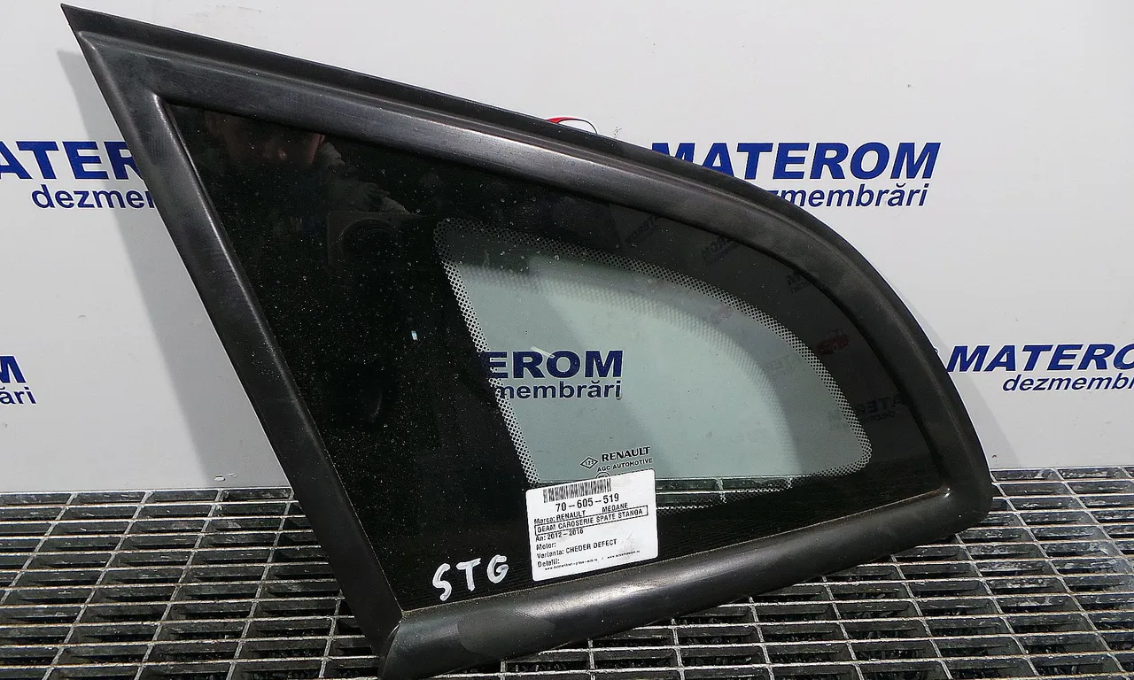 GEAM CAROSERIE SPATE STANGA RENAULT MEGANE III 2008-2016