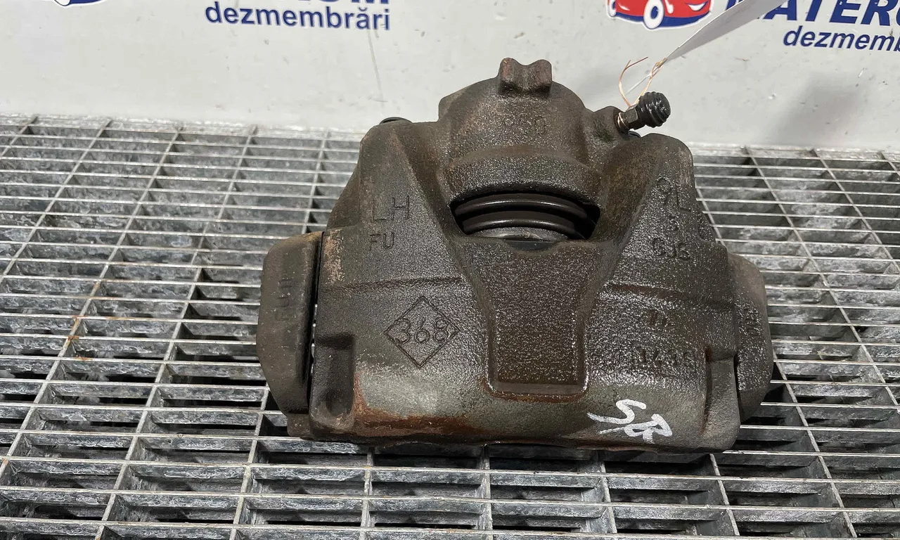 ETRIER FATA STANGA RENAULT MEGANE III 2008-2016