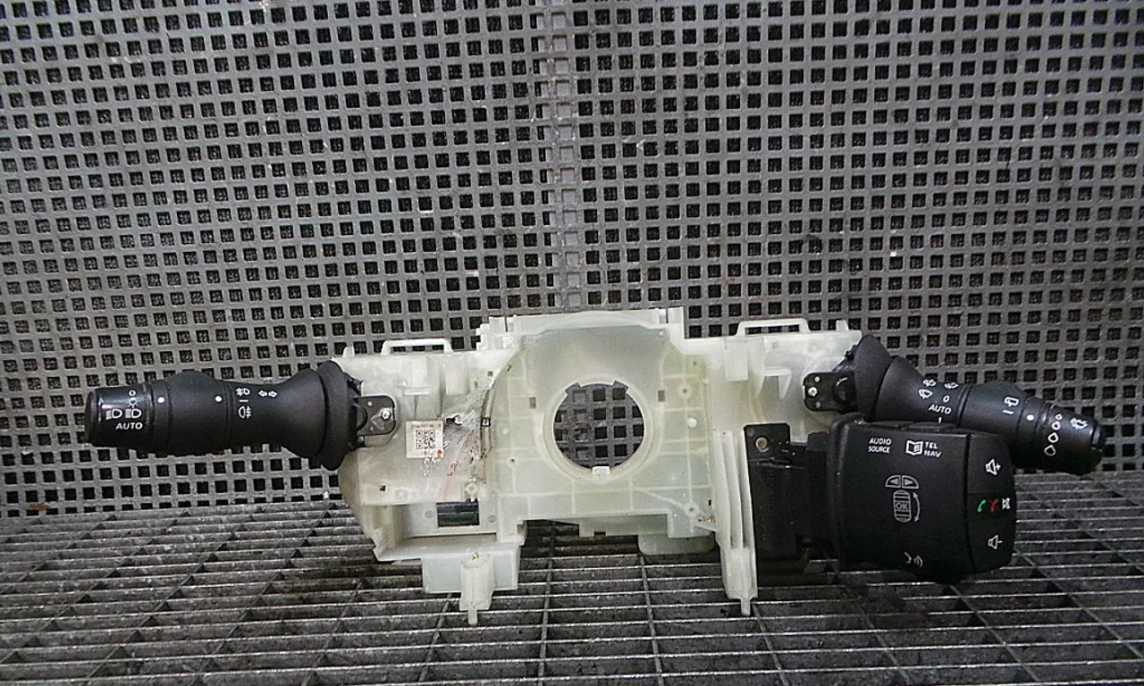 BLOC SEMNALIZARE RENAULT MEGANE III 2008-2012