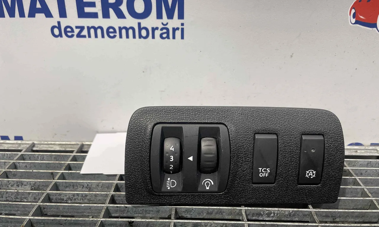 INTRERUPATOR REGLAJ FARURI RENAULT MEGANE III 2008-2016