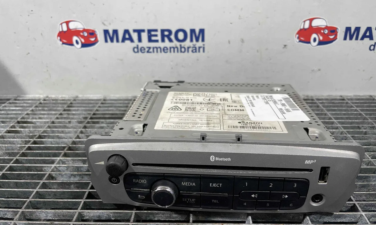 RADIO CD RENAULT MEGANE III 2008-2016