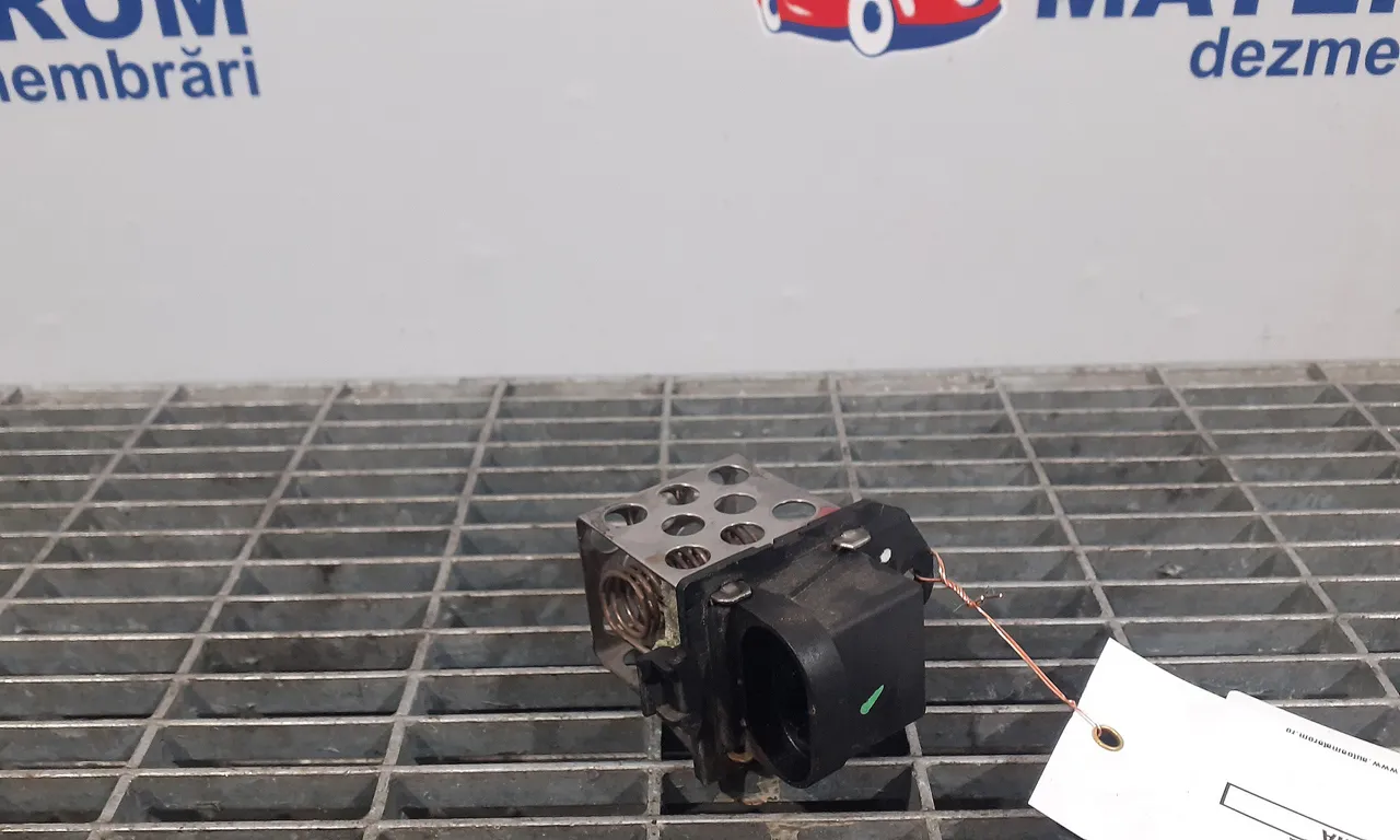 RELEU VENTILATOR CLIMA RENAULT MEGANE III 2008-2012