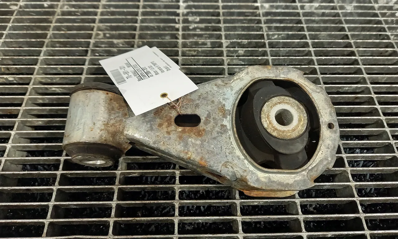 TAMPON CUTIE VITEZE RENAULT MEGANE III 2008-2012