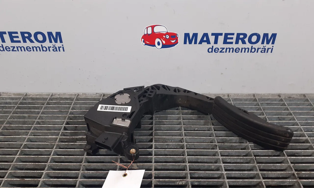 PEDALA ACCELERATIE RENAULT MEGANE III 2008-2016