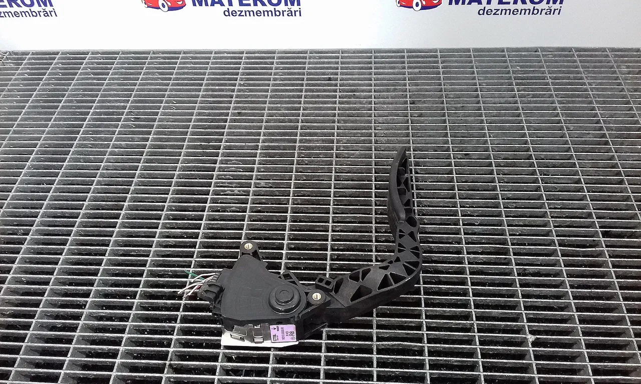 PEDALA ACCELERATIE RENAULT MEGANE III 2008-2012