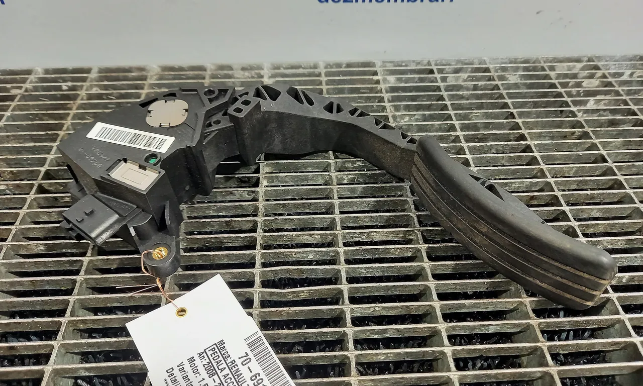 PEDALA ACCELERATIE RENAULT MEGANE III 2008-2012