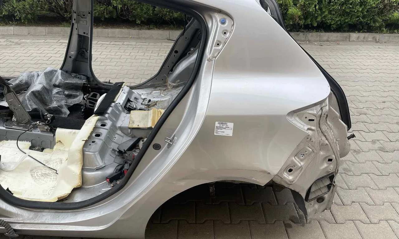 ARIPA SPATE STANGA RENAULT MEGANE III 2008-2016