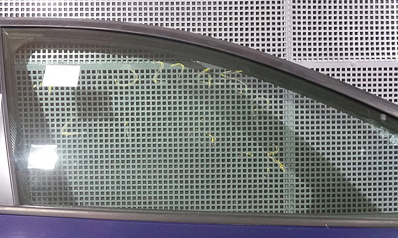 GEAM FATA DREAPTA RENAULT MEGANE III 2008-2016
