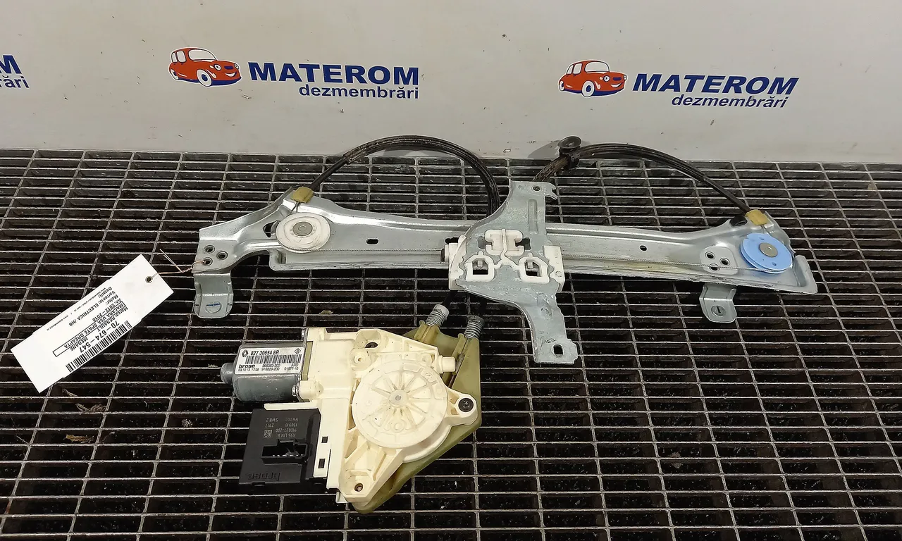 MACARA USA SPATE DREAPTA RENAULT MEGANE III 2008-2016