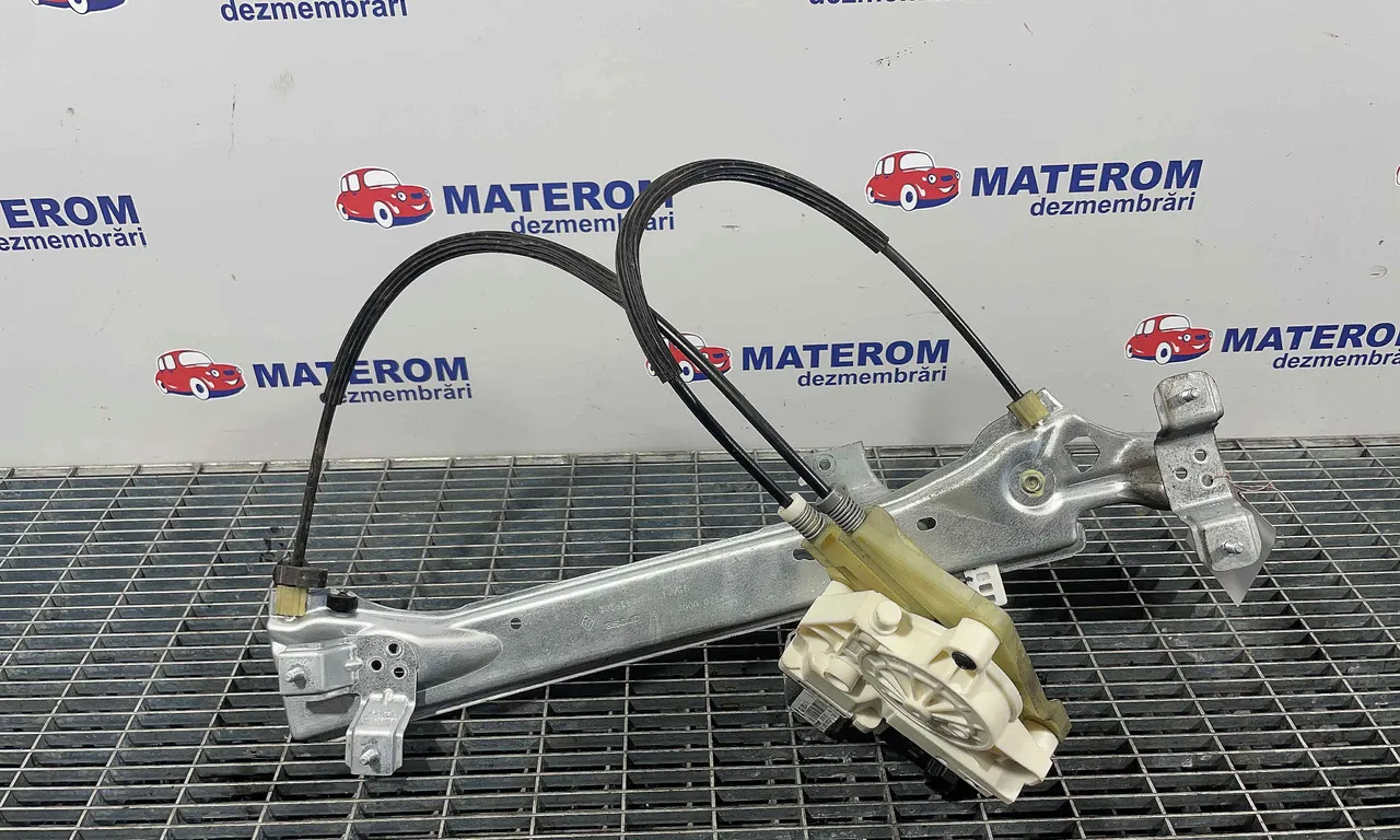 MACARA USA SPATE DREAPTA RENAULT MEGANE III 2008-2016