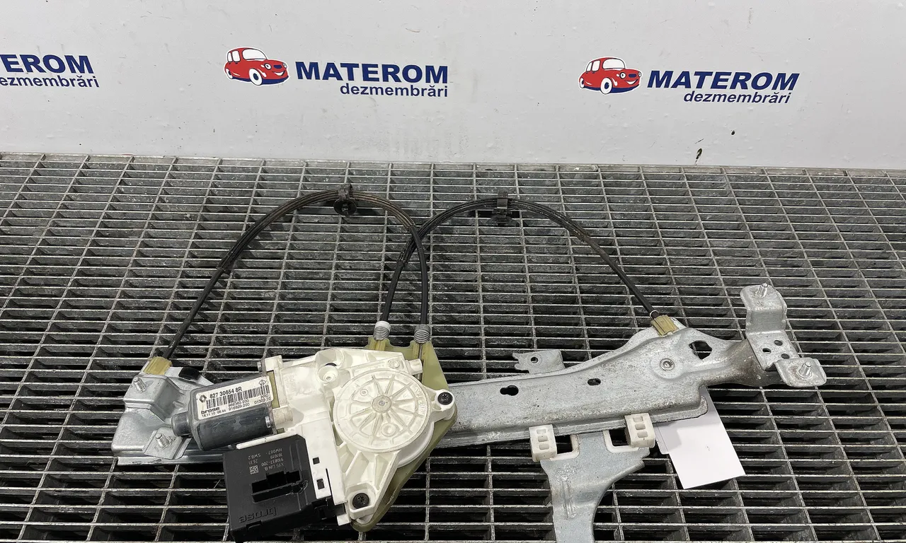 MACARA USA SPATE DREAPTA RENAULT MEGANE III 2008-2016