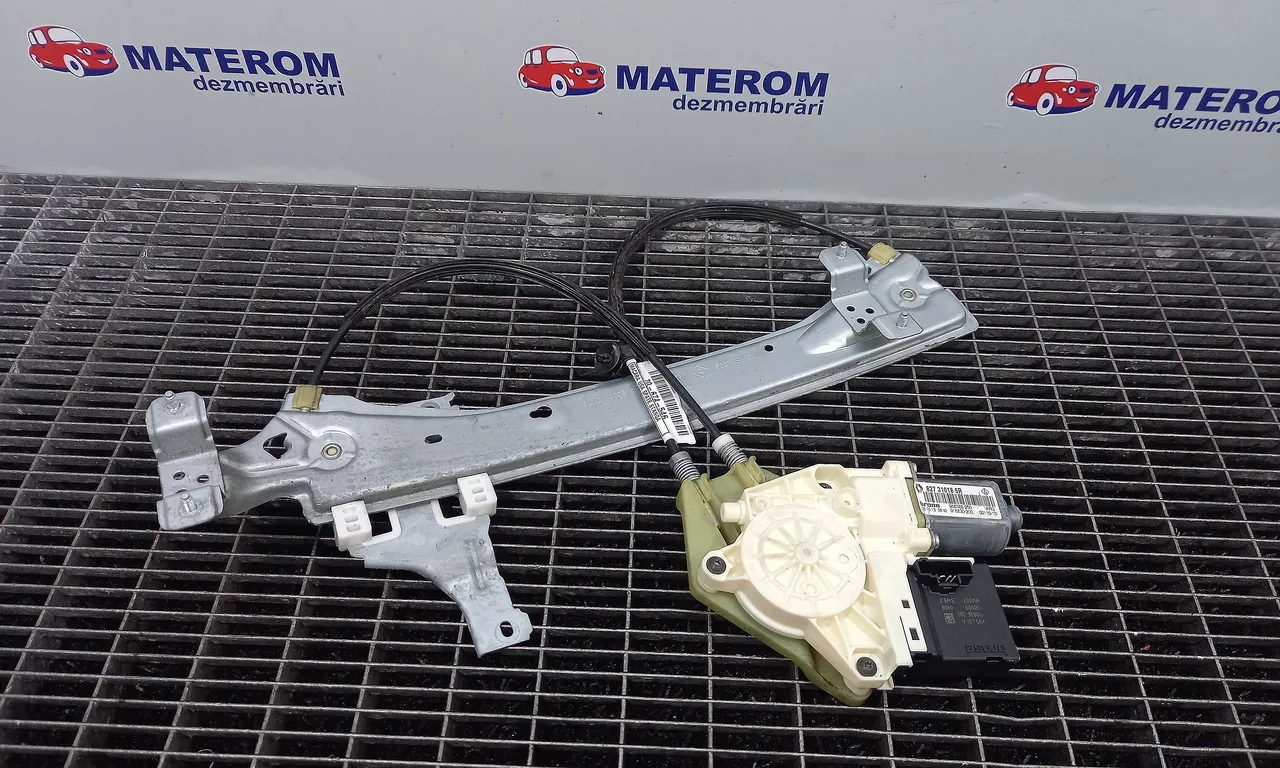 MACARA USA SPATE STANGA RENAULT MEGANE III 2008-2016