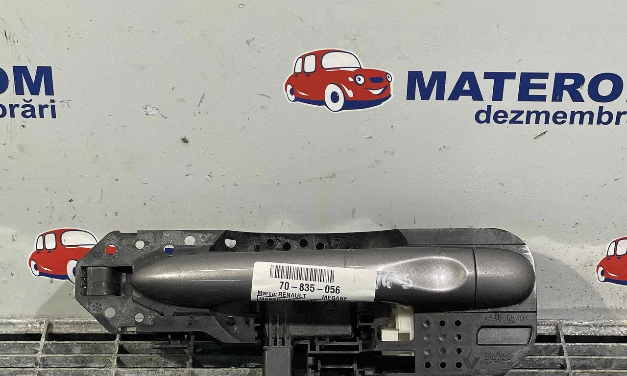 MANER USA SPATE STANGA RENAULT MEGANE III 2008-2016