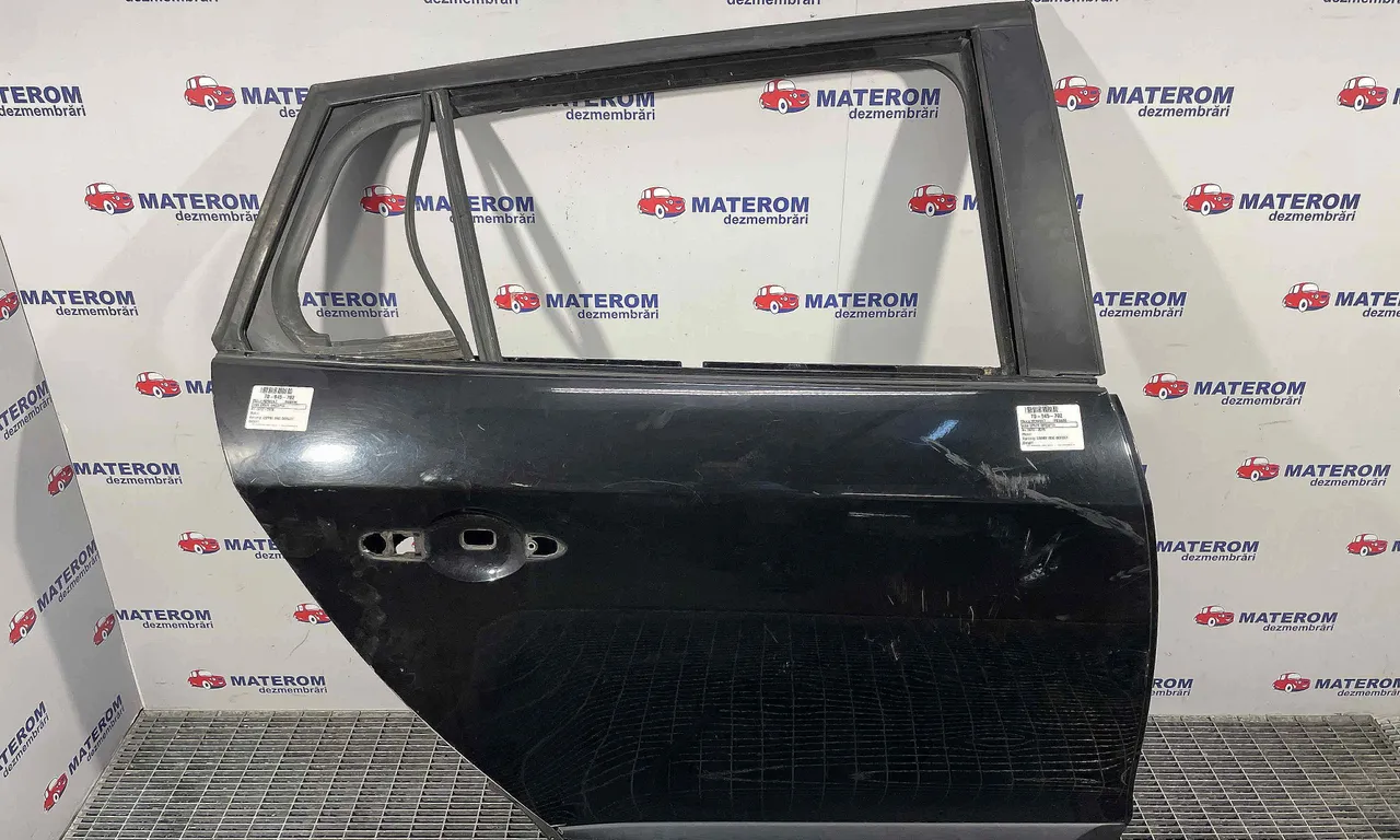 USA SPATE DREAPTA RENAULT MEGANE III 2008-2016