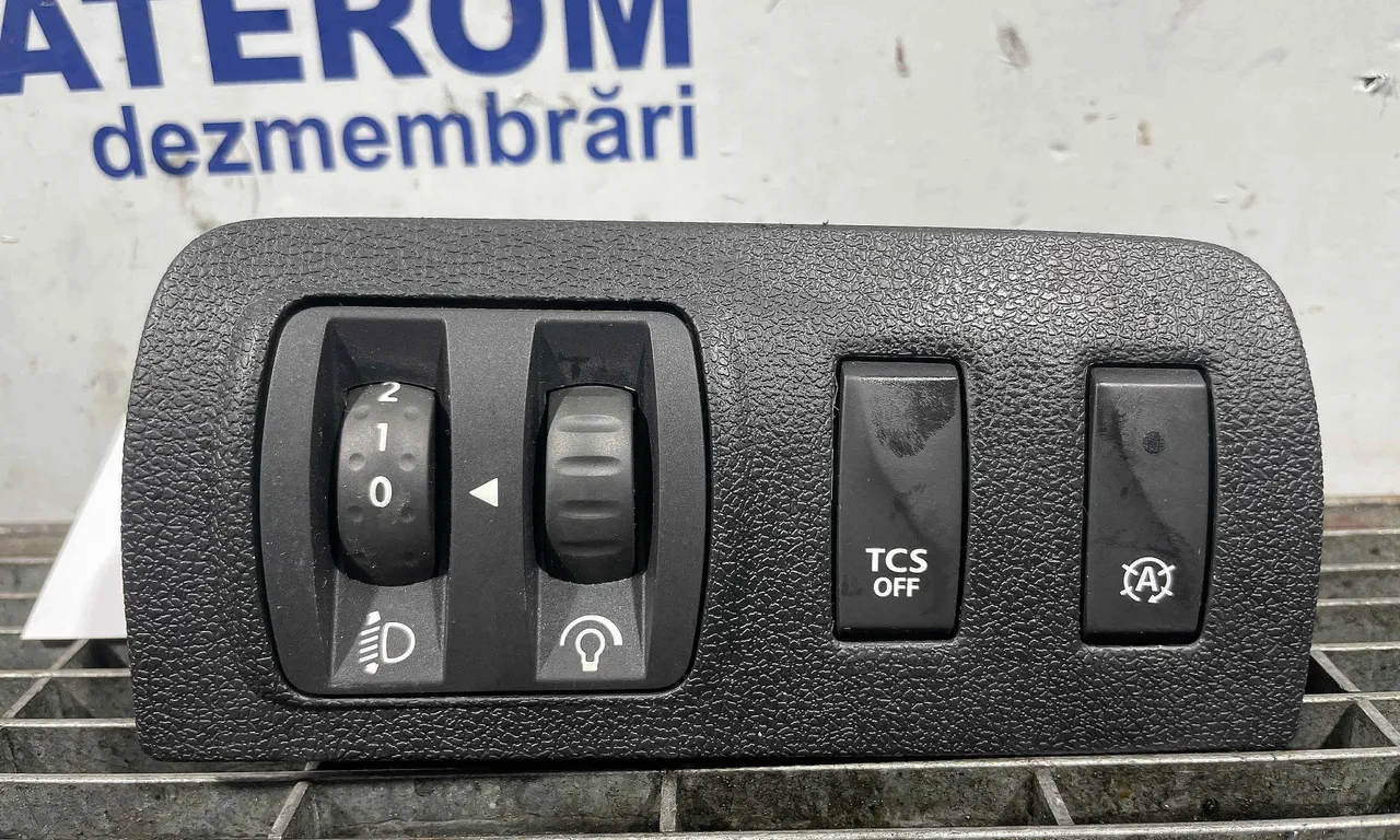 INTRERUPATOR REGLAJ FARURI RENAULT MEGANE III 2008-2016
