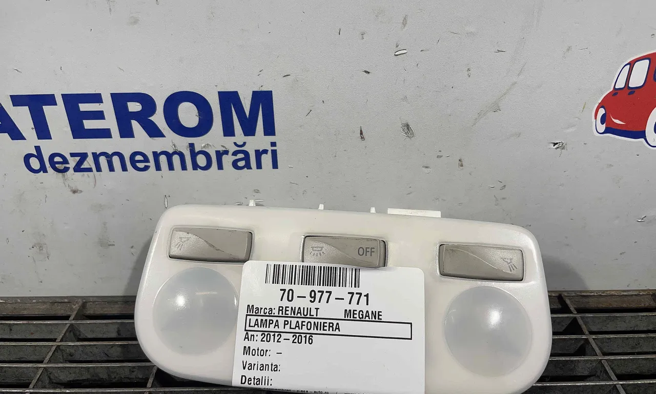 LAMPA PLAFONIERA RENAULT MEGANE III 2008-2016
