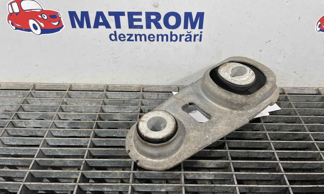TAMPON CUTIE VITEZE RENAULT MEGANE IV 2015-2020