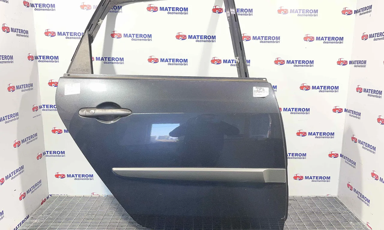USA SPATE DREAPTA RENAULT SCENIC II 2003-2010