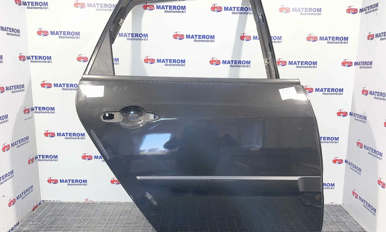 USA SPATE DREAPTA RENAULT SCENIC II 2003-2010