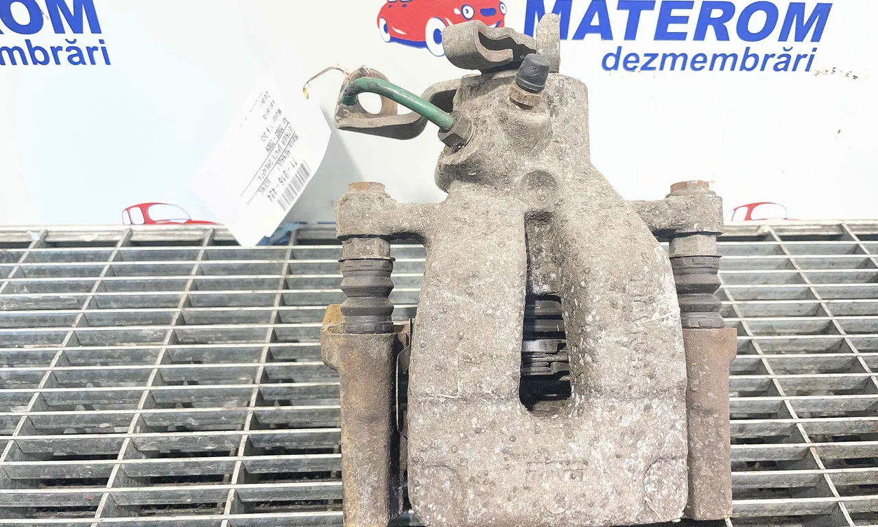 ETRIER SPATE STANGA RENAULT SCENIC II 2003-2010