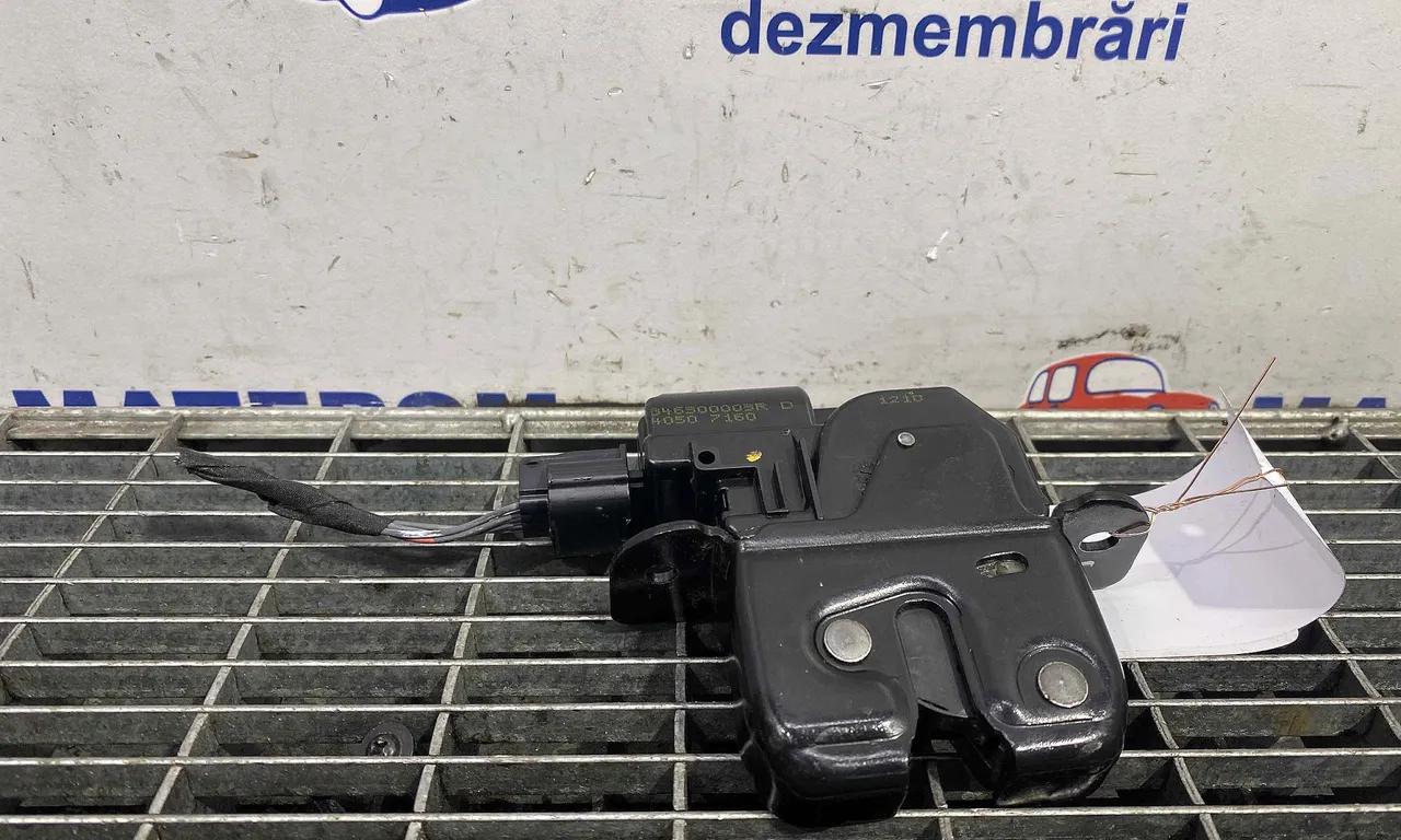 INCUIETOARE HAION RENAULT SCENIC III 2008-2016