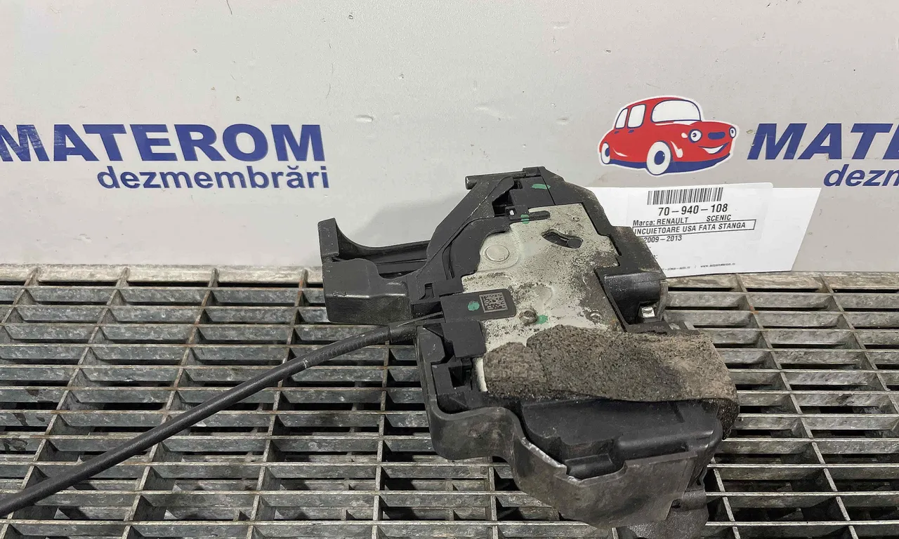 INCUIETOARE USA FATA STANGA RENAULT SCENIC III 2008-2016