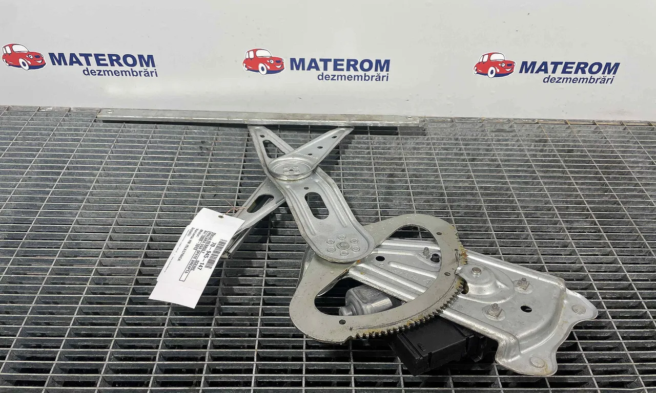 MACARA USA SPATE DREAPTA RENAULT SCENIC III 2008-2016