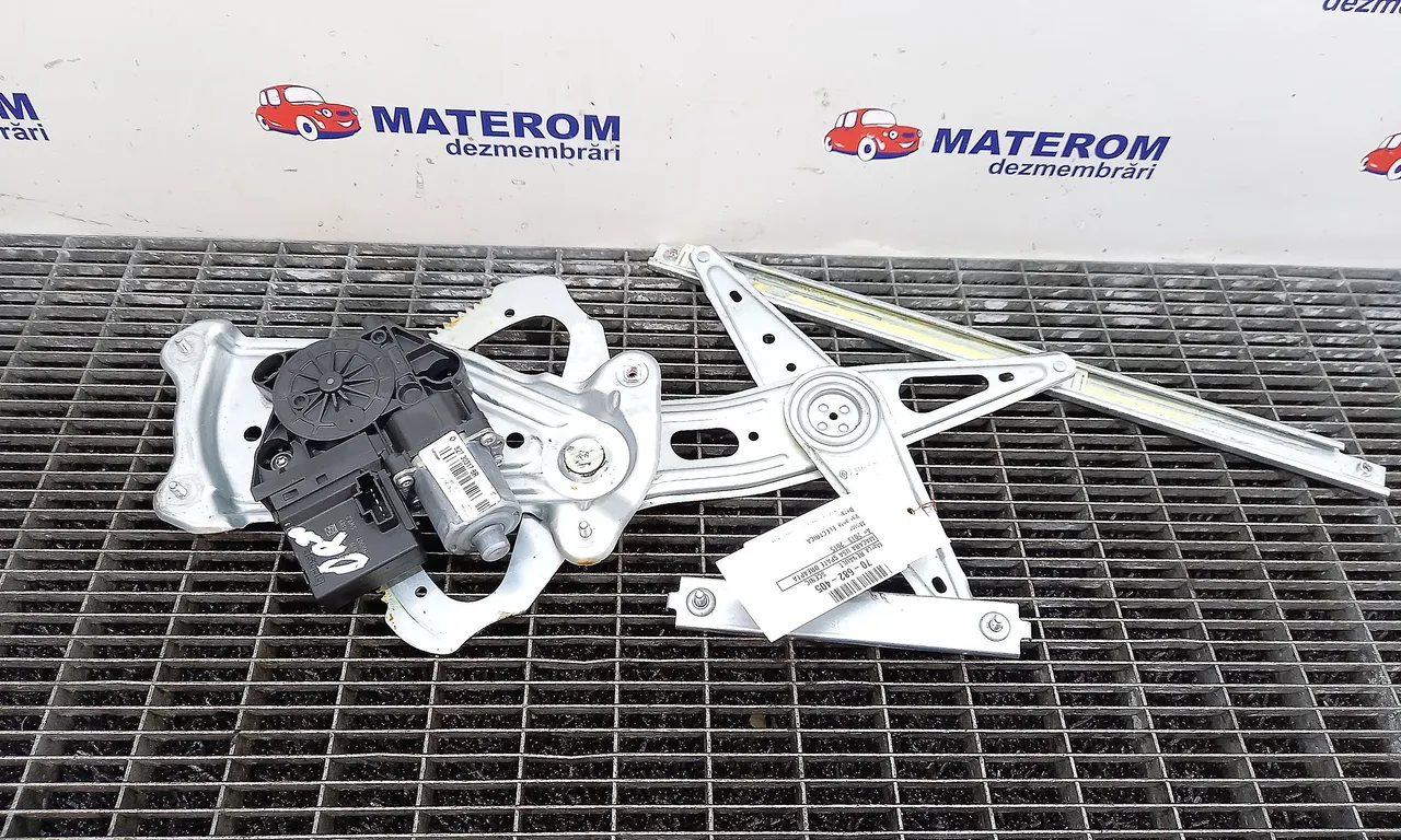 MACARA USA SPATE DREAPTA RENAULT SCENIC III 2008-2016