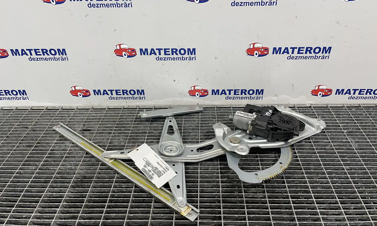 MACARA USA SPATE DREAPTA RENAULT SCENIC III 2008-2016