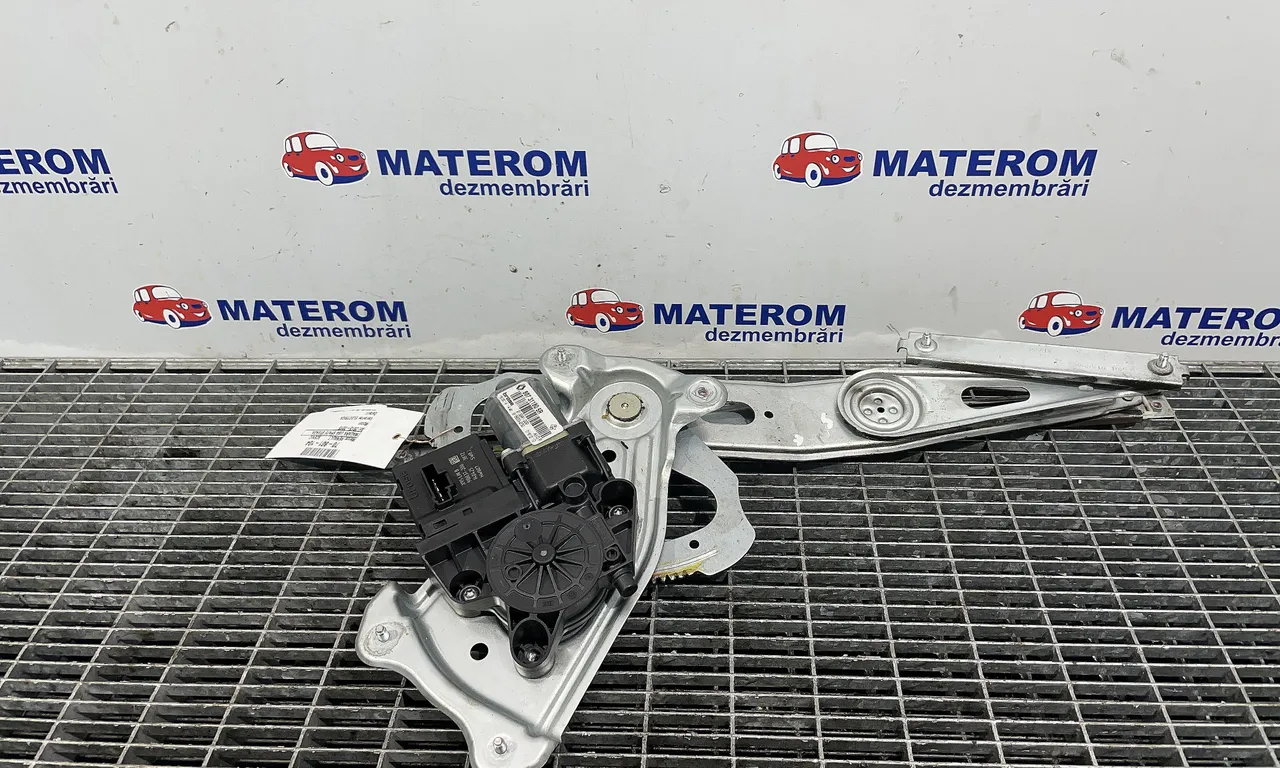 MACARA USA SPATE STANGA RENAULT SCENIC III 2008-2016