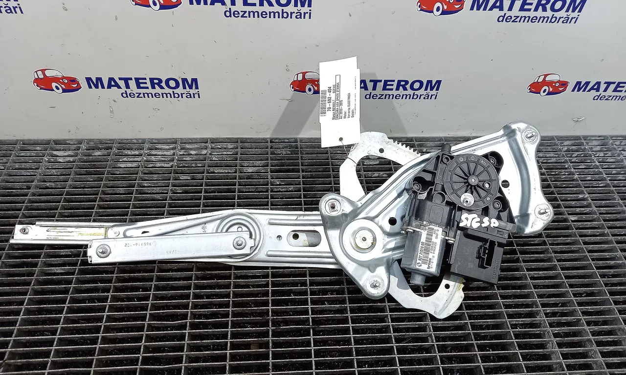 MACARA USA SPATE STANGA RENAULT SCENIC III 2008-2016