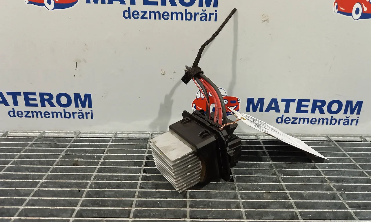 REOSTAT RENAULT SCENIC III 2008-2016