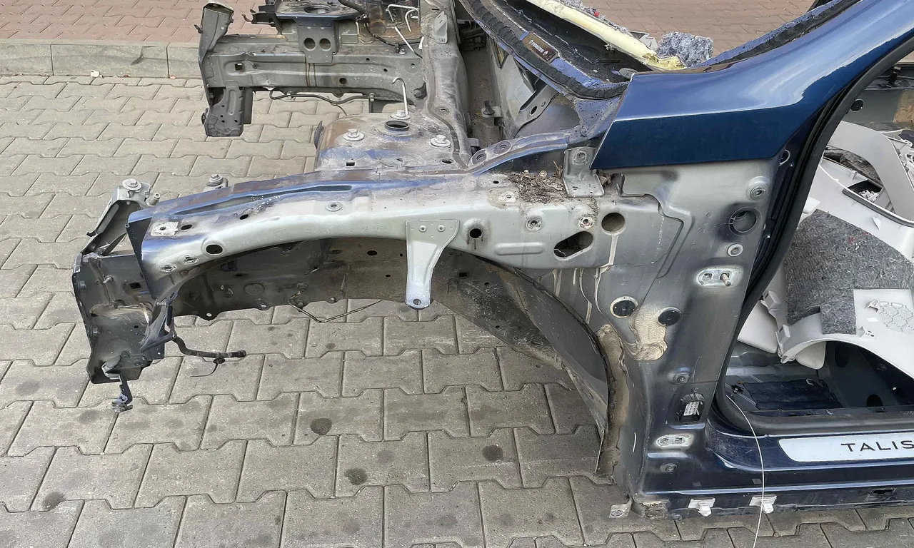 LONJERON STANGA RENAULT TALISMAN 2015-2022