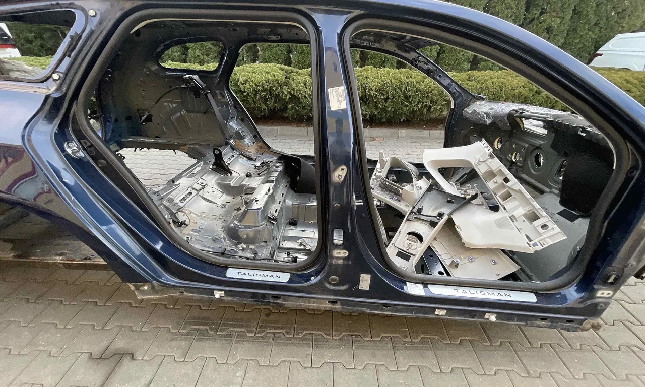 STALP MIJLOC DREAPTA RENAULT TALISMAN 2015-2022