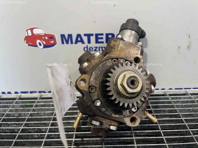 POMPA INALTA PRESIUNE RENAULT TRAFIC II bus 2.0 dCi 115 2001-2014 oe 8200690744, vedere frontata