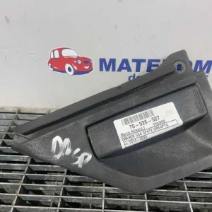 MANER USA SPATE DREAPTA RENAULT TWINGO III 0.9 TCe 110 2014-2020 oe-826063067R, vedere frontata