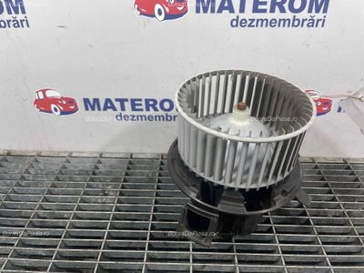 VENTILATOR INCALZIRE RENAULT TWINGO III 0.9 TCe 110 2014-2020 oe 272102302R, vedere frontata