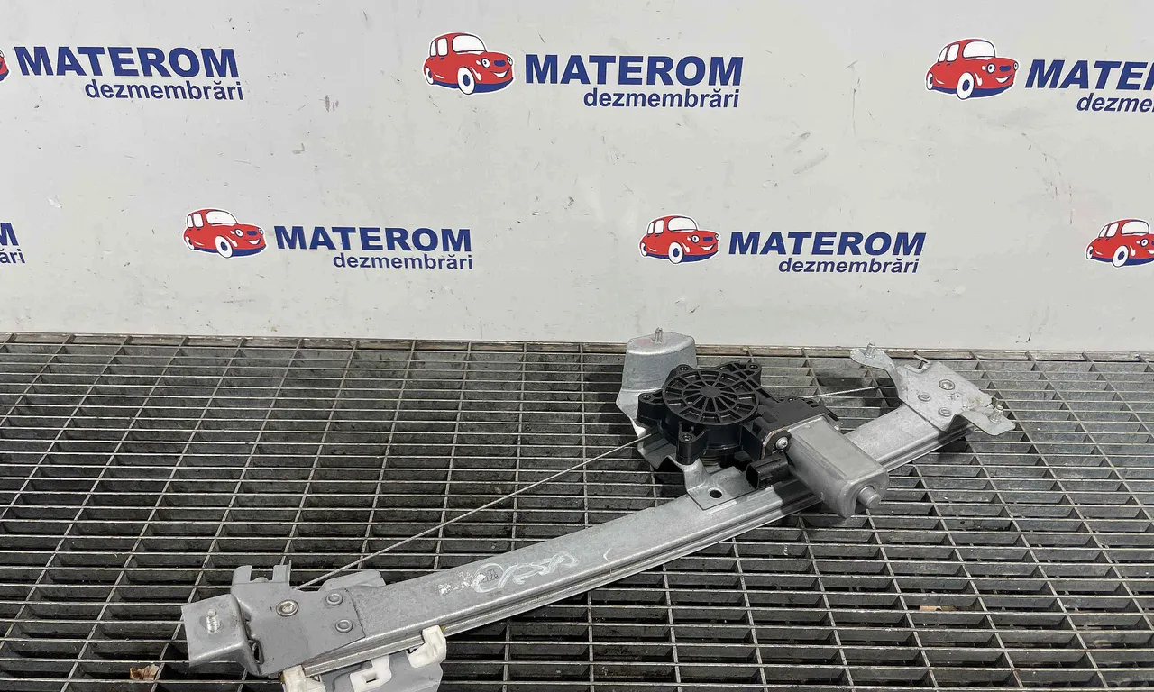 MACARA USA SPATE DREAPTA RENAULT ZOE 2012-2019