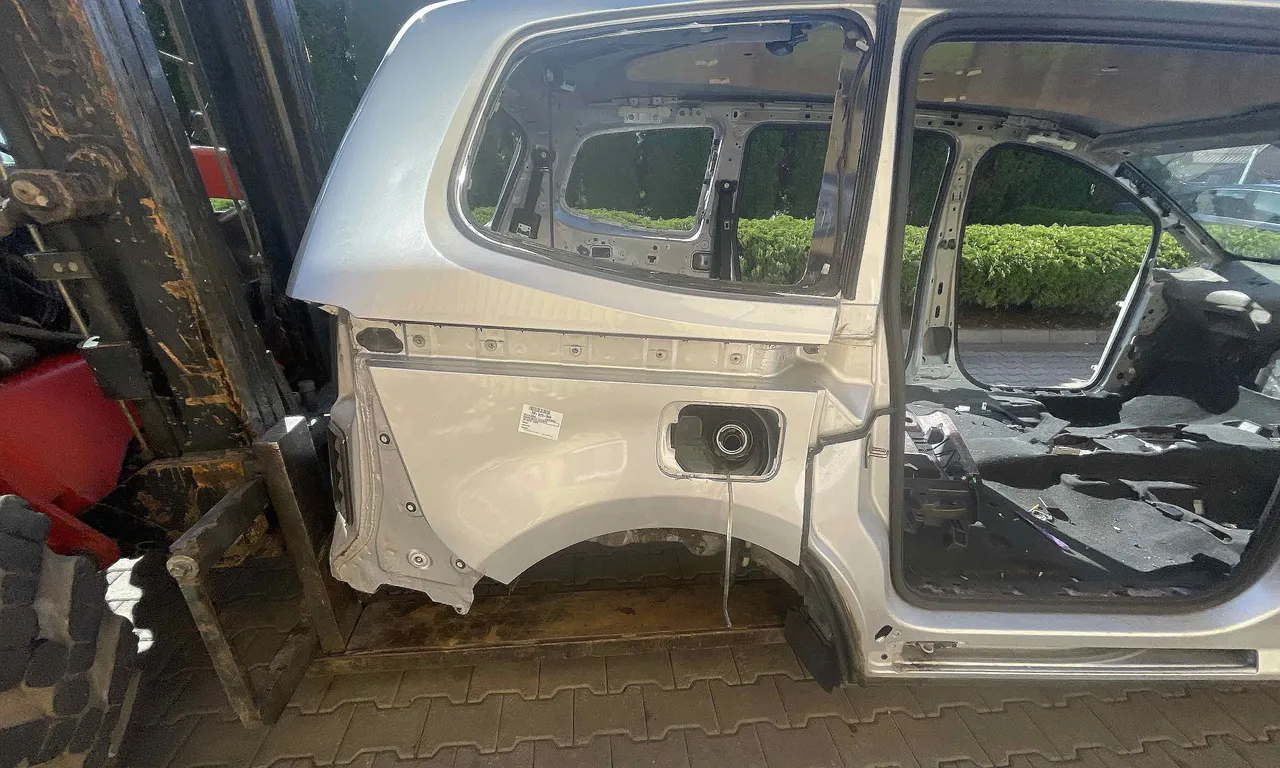 ARIPA SPATE DREAPTA SEAT ALHAMBRA 2010-2022