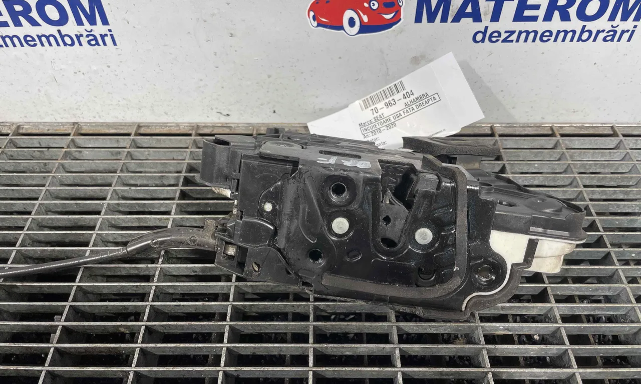 INCUIETOARE USA FATA DREAPTA SEAT ALHAMBRA 2010-2022