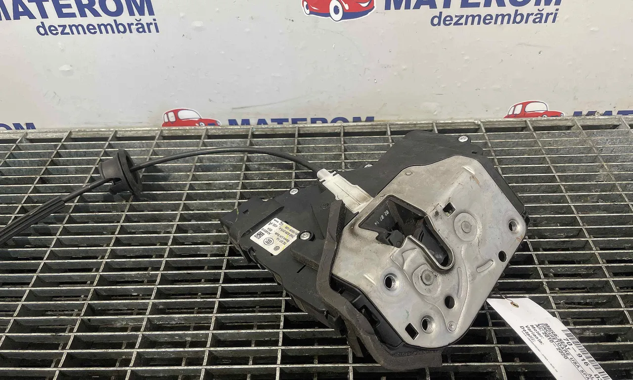 INCUIETOARE USA SPATE STANGA SEAT ALHAMBRA 2010-2022