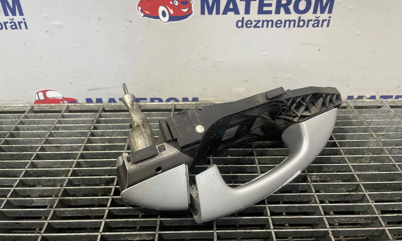 MANER USA FATA DREAPTA SEAT ALHAMBRA 2010-2022