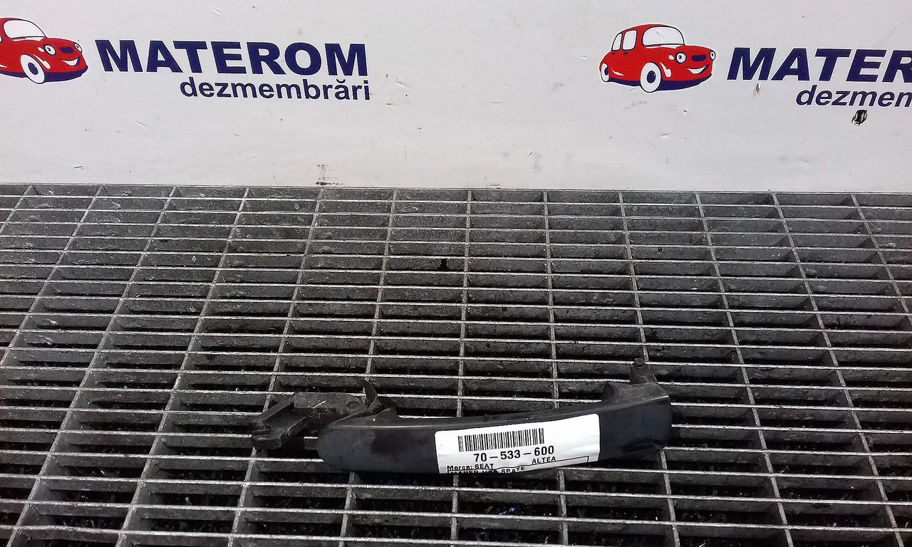 MANER USA SPATE DREAPTA SEAT ALTEA 2004-2015